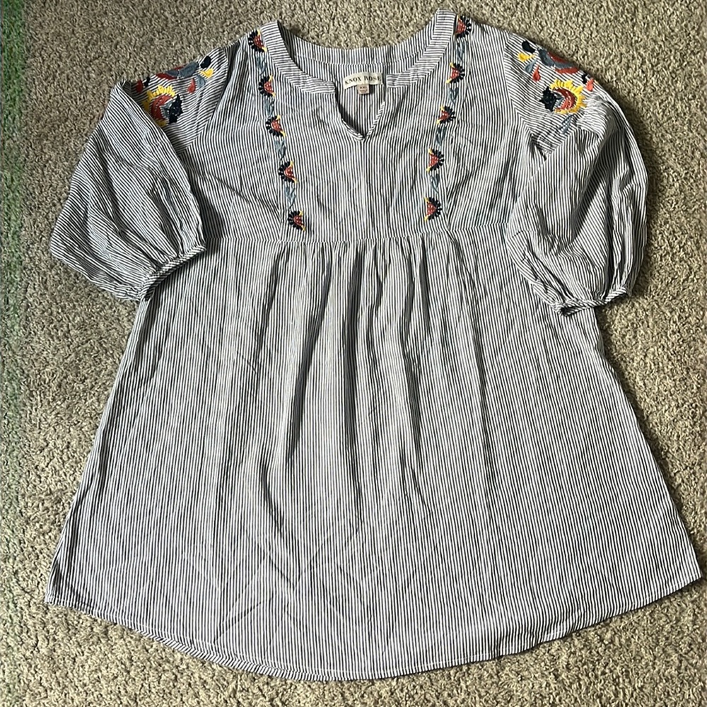 Woman blouses
